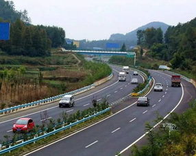 汽车高速飞速多少公里